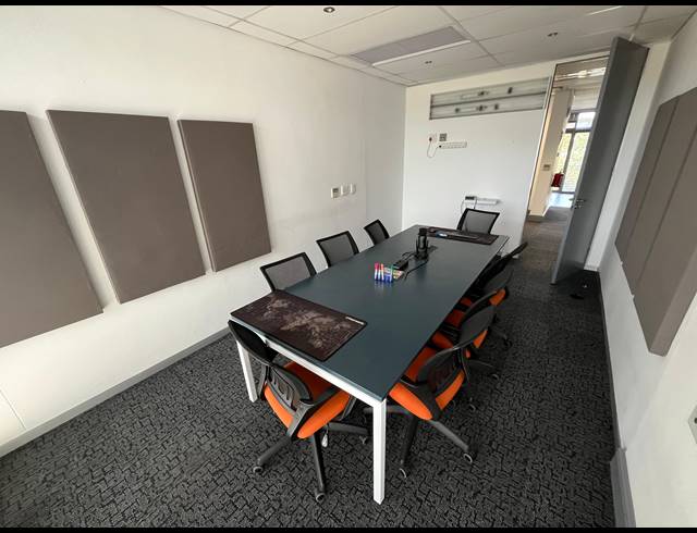 228M² OFFICE TO LET IN CENTURY CITY